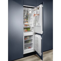 Electrolux ENC8ME18R Cooling 360° ugradbeni kombinirani hladnjak - zamrzivač 176.9 cm