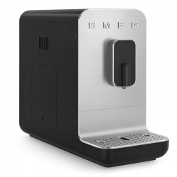 Smeg BCC01BLMEU  Espresso automatski aparat za kavu, mat crna, RETRO STIL 50-tih.