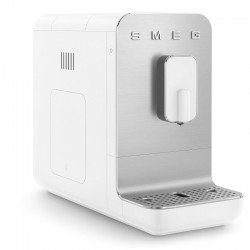 Smeg BCC01WHMEU  Espresso automatski aparat za kavu, mat bijela, RETRO STIL 50-tih.