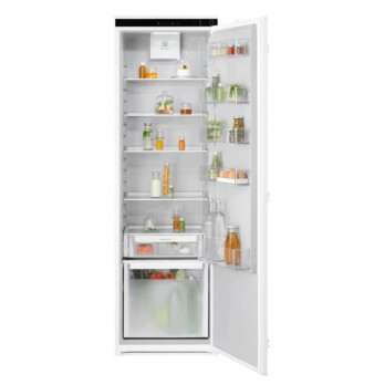 Electrolux ERD6DE18S1 ugradbeni hladnjak visine 177.2 cm