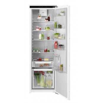 AEG TK6DS181EC ugradbeni hladnjak visine 176.9 cm